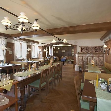 Altstadt-Hotel Zieglerbraeu Дахау Екстериор снимка