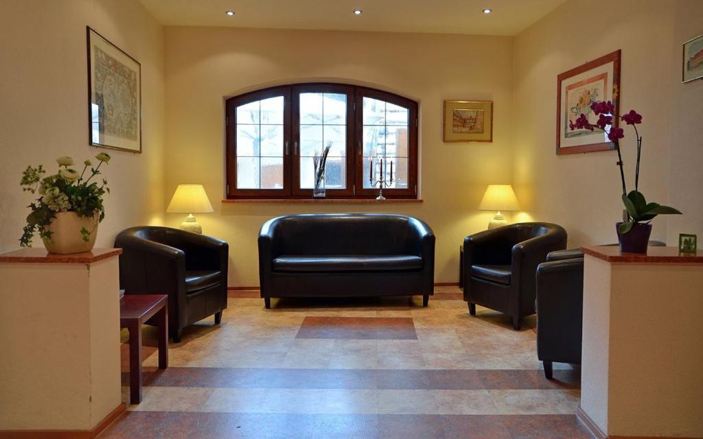 Altstadt-Hotel Zieglerbraeu Дахау Екстериор снимка