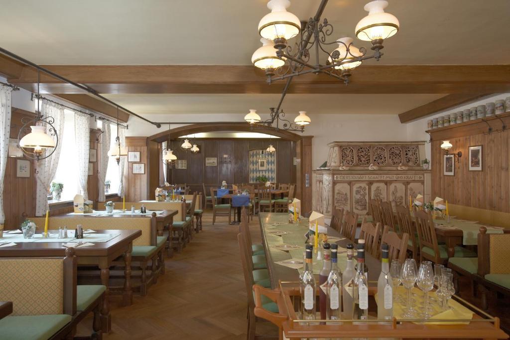 Altstadt-Hotel Zieglerbraeu Дахау Екстериор снимка