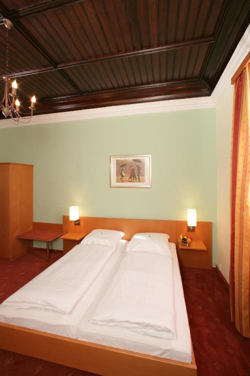 Altstadt-Hotel Zieglerbraeu Дахау Стая снимка
