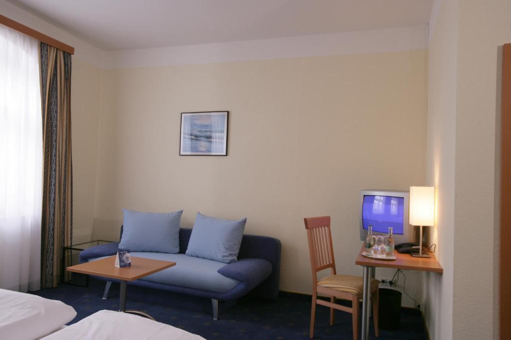 Altstadt-Hotel Zieglerbraeu Дахау Стая снимка