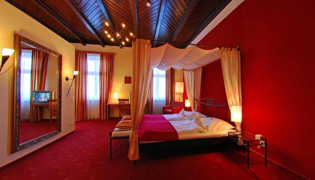 Altstadt-Hotel Zieglerbraeu Дахау Стая снимка